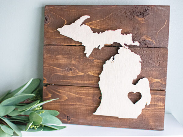 Home State Pallet Sign